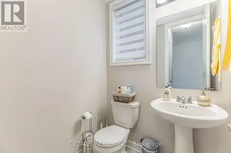 708 Vennecy Terrace Ottawa ON K1W 0N5