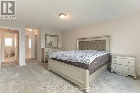 708 Vennecy Terrace Ottawa ON K1W 0N5