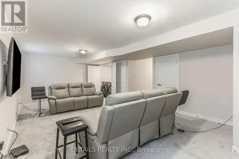 708 Vennecy Terrace Ottawa ON K1W 0N5