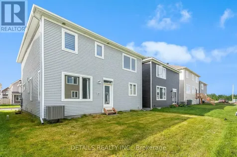 708 Vennecy Terrace Ottawa ON K1W 0N5