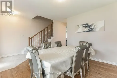 708 Vennecy Terrace Ottawa ON K1W 0N5