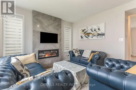 708 Vennecy Terrace Ottawa ON K1W 0N5