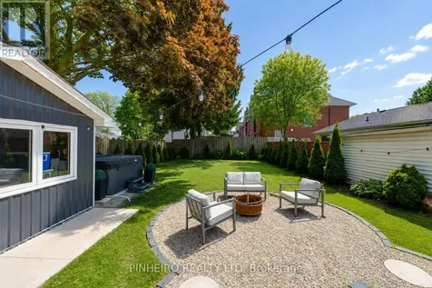 42 Fifth Avenue St. Thomas ON N5R 4C5