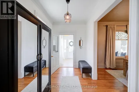 42 Fifth Avenue St. Thomas ON N5R 4C5