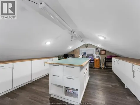 1814 Central Avenue Windsor ON N8W 4H7