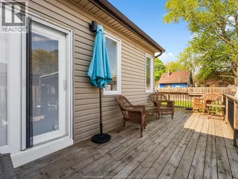 1814 Central Avenue Windsor ON N8W 4H7