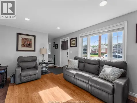 1814 Central Avenue Windsor ON N8W 4H7
