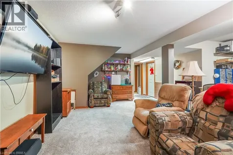 58 Arbor Drive Brantford ON N3P 2A7