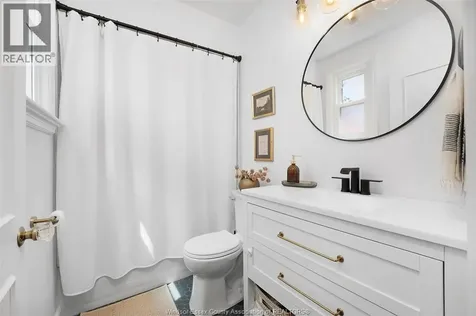 1071 Fairview Boulevard Windsor ON N8S 3E6