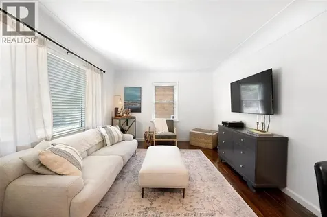 1071 Fairview Boulevard Windsor ON N8S 3E6