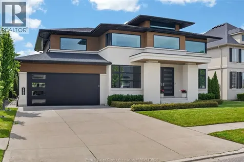 3889 St Francis Crescent Lasalle ON N9H 0E8
