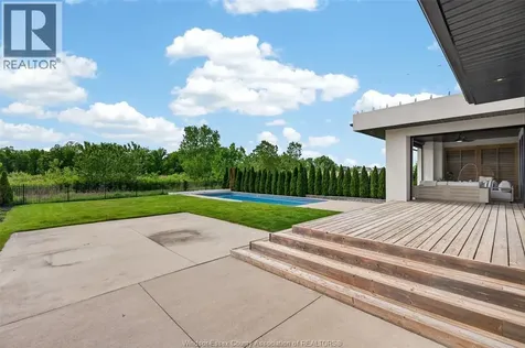 3889 St Francis Crescent Lasalle ON N9H 0E8