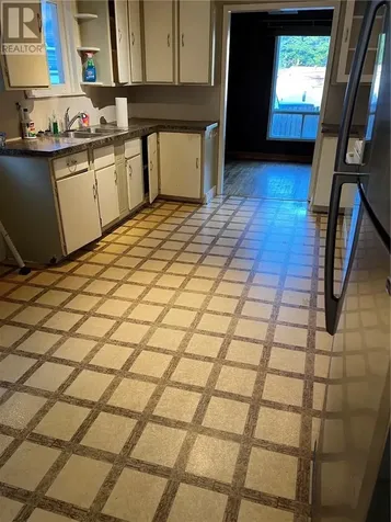 266 Kathleen Street Sudbury ON P3C 2L8
