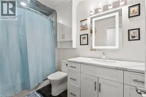 4513 Carriage Road Beamsville ON L3J 0C4