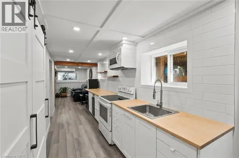 4513 Carriage Road Beamsville ON L3J 0C4