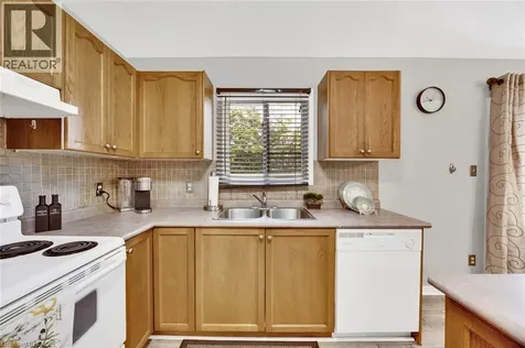 34 Phair Crescent London ON N5Z 5B5