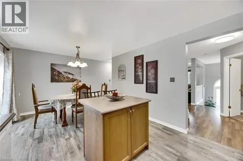 34 Phair Crescent London ON N5Z 5B5
