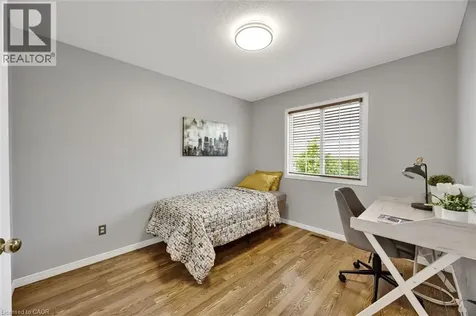34 Phair Crescent London ON N5Z 5B5