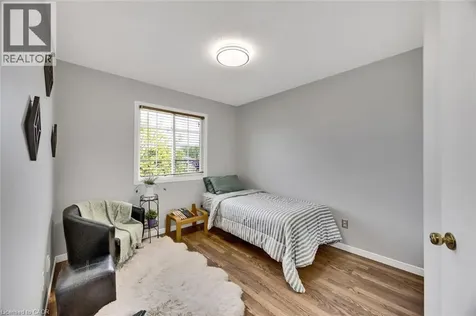 34 Phair Crescent London ON N5Z 5B5