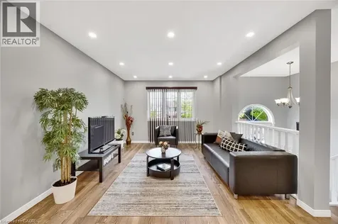 34 Phair Crescent London ON N5Z 5B5