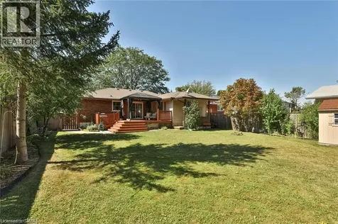 226 Bel-air Avenue Stoney Creek ON L8E 5K2
