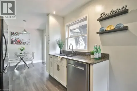 226 Bel-air Avenue Stoney Creek ON L8E 5K2
