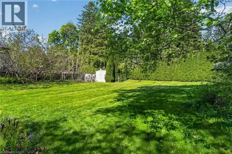 53 Lovers Lane Ancaster ON L9G 1G5
