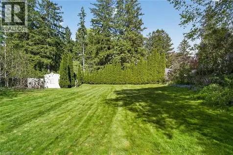 53 Lovers Lane Ancaster ON L9G 1G5