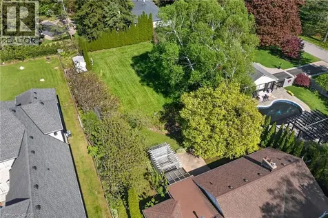 53 Lovers Lane Ancaster ON L9G 1G5