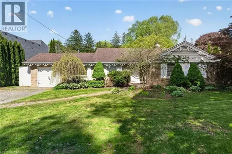 53 Lovers Lane Ancaster ON L9G 1G5