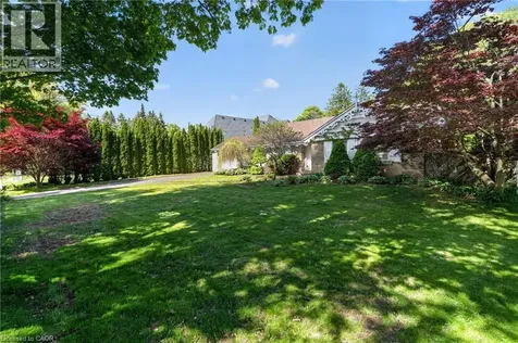 53 Lovers Lane Ancaster ON L9G 1G5