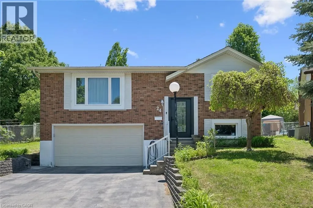 24 Devonglen Court Kitchener ON N2E 2A8