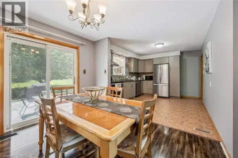 24 Devonglen Court Kitchener ON N2E 2A8