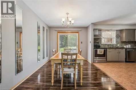 24 Devonglen Court Kitchener ON N2E 2A8