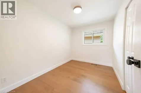 22 Charlotte Crescent Kitchener ON N2B 2K3