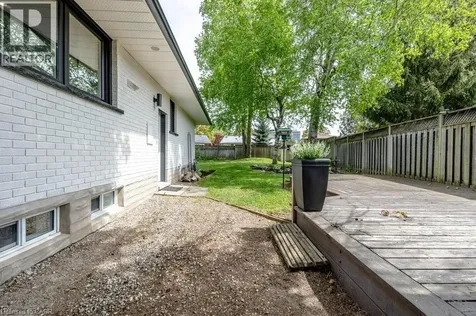 22 Charlotte Crescent Kitchener ON N2B 2K3