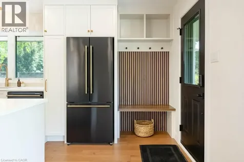 22 Charlotte Crescent Kitchener ON N2B 2K3