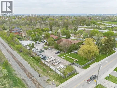 262 Hixon Road Hamilton ON L8K 2C5