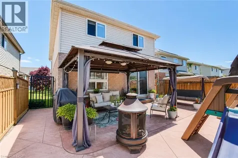 913 Copper Leaf Crescent Kitchener ON N2E 3W1