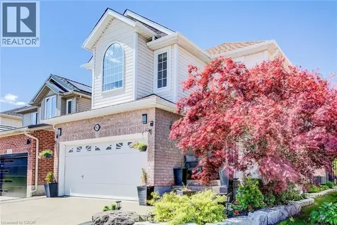 913 Copper Leaf Crescent Kitchener ON N2E 3W1