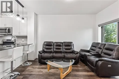 102 Grovewood Common Oakville ON L6H 0X2