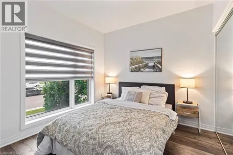 102 Grovewood Common Oakville ON L6H 0X2