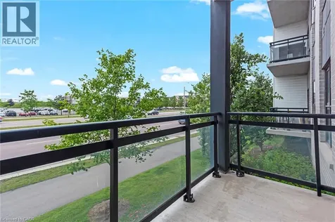 102 Grovewood Common Oakville ON L6H 0X2