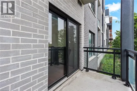 102 Grovewood Common Oakville ON L6H 0X2