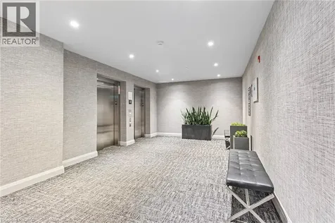 102 Grovewood Common Oakville ON L6H 0X2