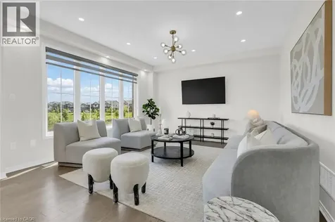 28 Magdalena Street Stoney Creek ON L8J 0M3