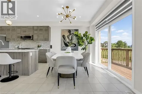28 Magdalena Street Stoney Creek ON L8J 0M3