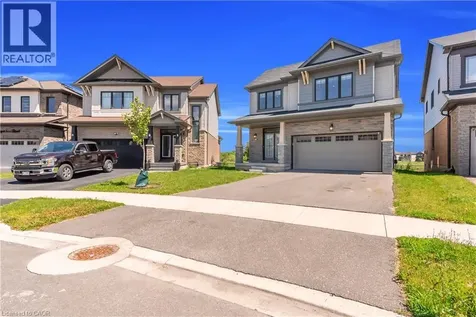 28 Magdalena Street Stoney Creek ON L8J 0M3