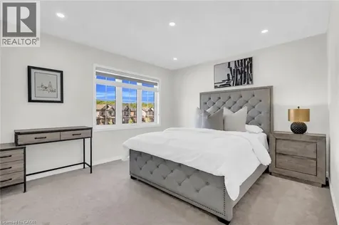 28 Magdalena Street Stoney Creek ON L8J 0M3