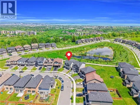 28 Magdalena Street Stoney Creek ON L8J 0M3